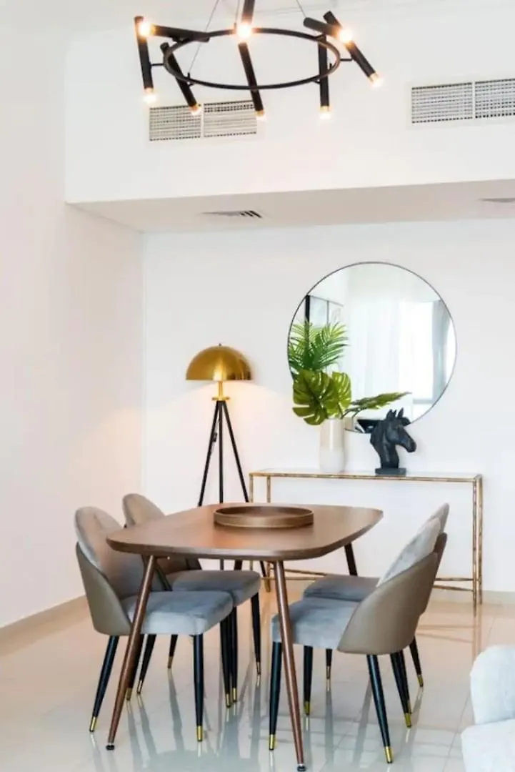 Aws Holiday Homes - Comfort And Marina Views Dubai